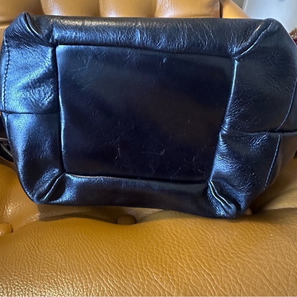 Patricia Nash Black Leather Bucket Shoulder Bag - Picture 3 of 3